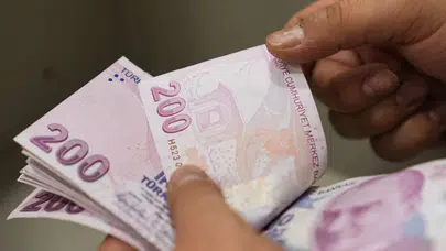 Milyonlarca memur ve emekli maaş zammı haziran enflasyonu ile şekillenecek