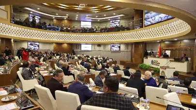 Antalya'da Başkan Böcek'e destek: "Karanlıkta bile gölgen olacağız" mesajı verildi