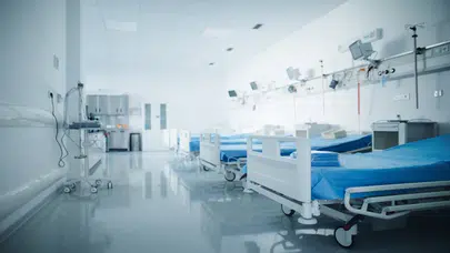 Ömer Fethi Gürer: Hastaneler otel gibi ama doktor yok!