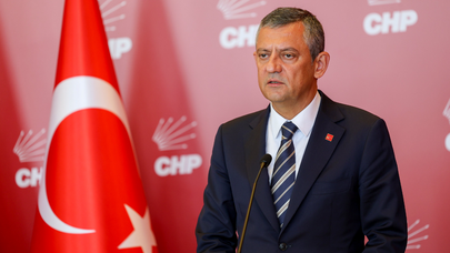 Özgür Özel Kandıra'da Konuştu: Erdoğan Yenemediğini Hapse Atıyor!