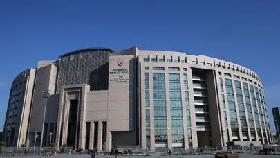 CHP'li belediye başkanlarına operasyon: Karalar tutuklama talebiyle mahkemeye sevk edildi, Tutdere ev hapsine alındı