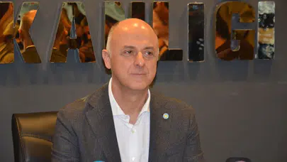 CHP'li Özlale, Kanser Hastası Başkan'ın Cezaevine Dönüşüne Tepki Gösterdi!