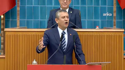 Özgür Özel: Atatürk'e saldırılar kabul edilmez, borsa CHP'nin direncine bağlı olarak yükseldi