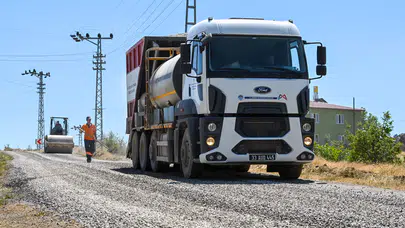Büyükşehir Belediyesi, Gülnar Yarmasu Mahallesi'ndeki 8 Kilometrelik Yolu Yenileyerek Ulaşımı Kolaylaştırdı!