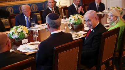 Trump ve Netanyahu'dan Gazze'ye taşınma planı; İran ile diplomasi sinyalleri yükseliyor