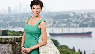 Pınar Türker'den doğum günü mektubu: "Kadınlar için özgürlük ve eğitim şart!"