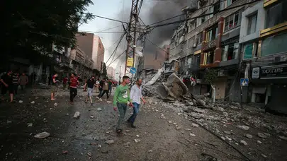 Deyr el-Belah Alarm Veriyor: İsrail DSÖ Konutunu Vurdu, Sağlık Görevlileri Gözaltında