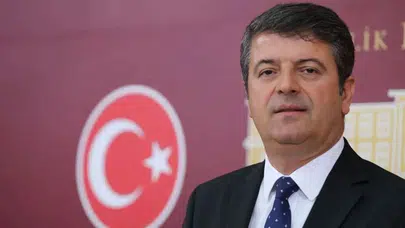 Adıyaman Belediye Başkanı Tutdere gözaltına alındı, halkına hukuk ve adalet vurgusu yaptı