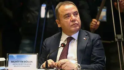 Antalya Büyükşehir Belediye Başkanı Muhttin Böcek tutuklama talebiyle mahkemeye sevk edildi