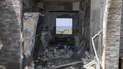 İzmir Büyükşehir Belediyesi saha ekipleri yangının yaralarını sarıyor!