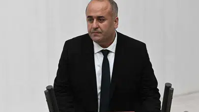 DEM Parti'li Cengiz Çiçek: Turizm gelirlerindeki büyüme, emek sömürüsü pahasına gerçekleşiyor
