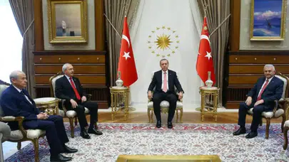 Beştepe'den tarihi fotoğraf: Kılıçdaroğlu ve Bahçeli, Saray'da ilk kez Cumhurbaşkanı'yla..