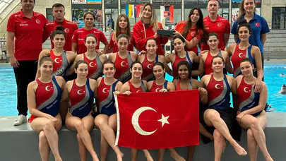 Avrupa’ya Büyükşehir Damgası: 19 Kişilik Kadronun 8’i İzmirli