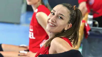 Hande Baladın, sakatlık nedeniyle milli takım kadrosunda yok; taraftarlar destek mesajları gönderiyor