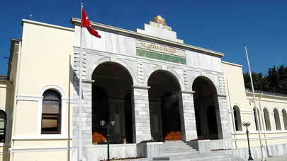Valilikten Yangın Önlemi: Havai Fişek ve Meşaleye 3 Aylık Yasak Geldi