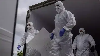 Rusya ve Ukrayna cenaze değişimi yaptı: 1000'e yakın asker naaşı teslim edildi