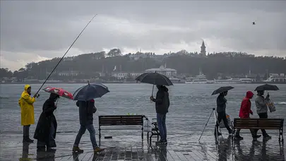 AKOM’dan Alarm: İstanbul’da Gök Gürültülü Sağanak ve Fırtına Geliyor