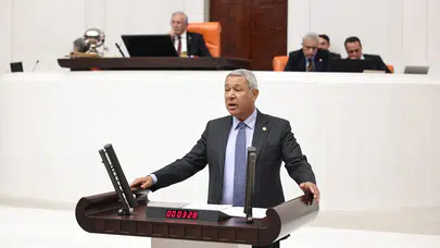 Orhan Sümer: “2 Sigortalı Zorunluluğu, Gazetecilik Değil, Gazeteciyi Bitirme Düzenlemesidir!”