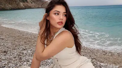 Eda Sakız Kaç Yaşında, Nereli? Müzik Kariyeri ve Evli Mi?