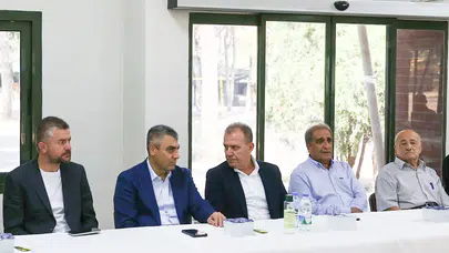 Seçer ve Duman'dan Taziye Ziyareti: Vali Toros'un Babası İçin İzmir'de Bir Araya Geldiler