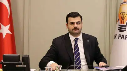 AK Parti Genel Sekreteri İnan: Cumhurbaşkanı fotoğrafı makam dekoru değildir!