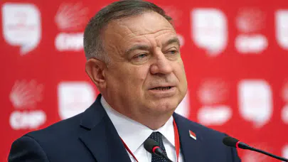 CHP'li Gökan Zeybek: "Tükenmiş bir iktidarın son çırpınışları bunlar"
