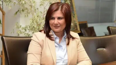 Özlem Çerçioğlu’nun Siyasi Geçişi: CHP’den AK Parti’ye Mi?