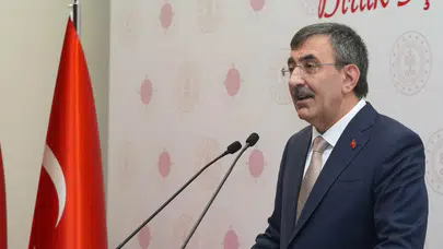 Alevi İnanç Önderleri toplantısında konuşan Cevdet Yılmaz: Zalim kim olursa olsun mahkûm olur