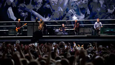 Oasis Konserinde Trajik Olay: Wembley'de Bir Hayran Hayatını Kaybetti