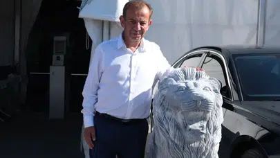 Fenerbahçe Başkanı Ali Koç'a "Yalı Çocuğu" diyen Tanju Özcan geri adım atıp özür diledi