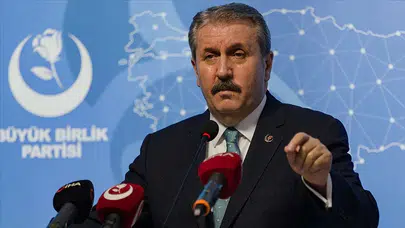 BBP Genel Başkanı Destici’den Sert Tepki: “Devletimize Düşman Olanlara Kadro Veriyoruz”