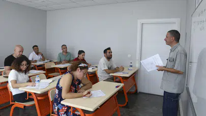 Mersin Büyükşehir Belediyesi, Yabancı Dil Eğitiminin Maliyetini Sıfıra İndiriyor!