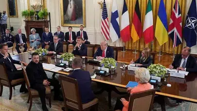 Trump, Avrupa Liderleriyle Zirve Yaptı: Güvenlik Garantileri Üzerine Tartışmalar Sürüyor