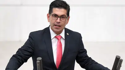 CHP’li Halıcı: “Pasaportumuzun İtibarı Zedelendi, Vatandaşlık Ticarete Dönüştü”