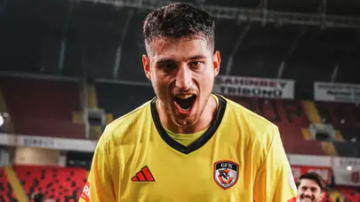 Gaziantep FK – Galatasaray Maçında Tartışmalı Kırmızı Kart