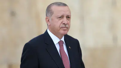 Cumhurbaşkanı Erdoğan: “Ümit Aktan’a Allah’tan Rahmet, Ailesine Başsağlığı”