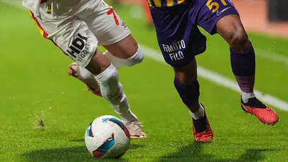 Süper Lig 3. hafta başlıyor: Galatasaray Kayseri deplasmanında; Fenerbahçe evinde Kocaeli'ni konuk edecek