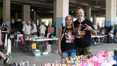 İzmir'de İkinci El Pazarı İlgiyi Üzerine Çekiyor, Dayanışma ve Ekonomi Güçleniyor