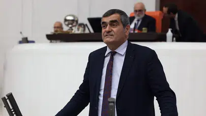 CHP'li Dr. Ali Şeker KHK Mağdurlarını Başbakana Sordu' Nuriye ve Semih'i neden duymuyorsunuz?