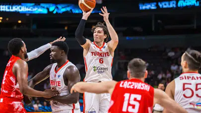 Büyük Gurur: Polonya'yı 91-77 yenen 12 Dev Adam Yarı Finalde