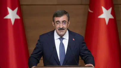 Cevdet Yılmaz: Cari açıkta iyileşme, dış finansman ihtiyacını azaltarak dezenflasyona katkı sağlıyor