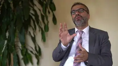 'Engellilere ÖTV haksızlık' diyen Yeni Şafak yazarı tepki gösterenlere de hakaret etti