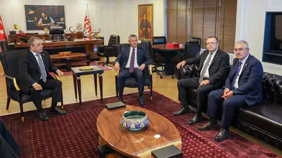 Özgür Özel, Kafkas Dernekleri Federasyonu ve Birleşik Kamu-İş heyetlerini kabul etti