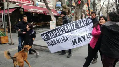 İstanbul Maltepe'de 'hayır' çalışması yapanlara silahlı saldırı