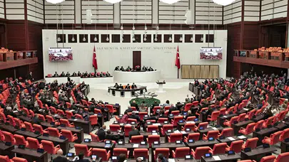 'Başkanlık anayasası'na karşı saat 16.00'da bireysel eylem çağrısı