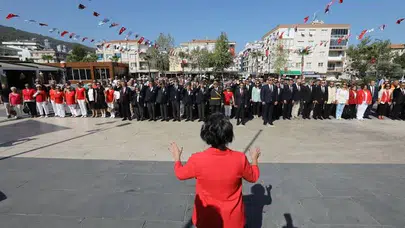 Atatürk Narlıdere'de törenlerle anıldı