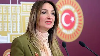 Aylin Nazlıaka: Ankara Garı'na sahip çıkmak Cumhuriyetimizi kuranlara karşı da borcumuzdur