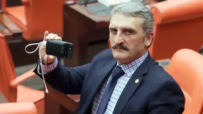 AKP'nin Yeliz'i Cumhuriyet'i hedef aldı