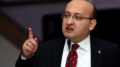 AKP'li Yalçın Akdoğan'ın 'HAYIR'lı paylaşımı olay oldu