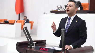 CHP’li Cem Avşar, İlbank ve Hazine kaynaklarının dağıtımını Meclis gündemine taşıdı